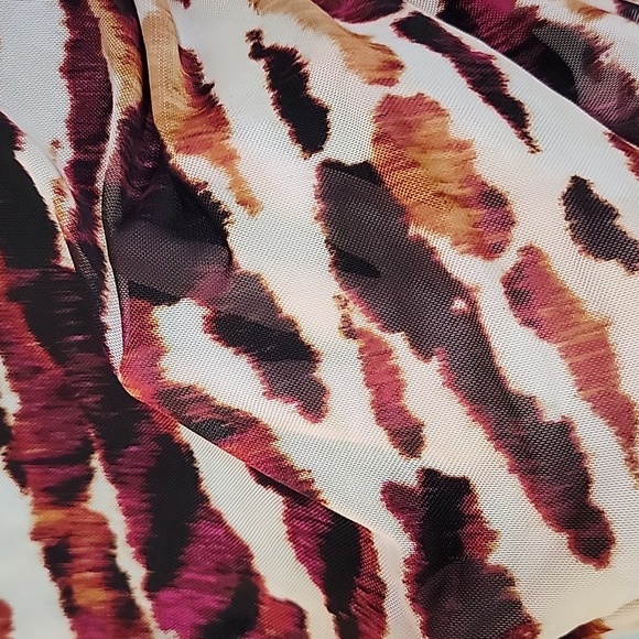 DKNY NWT PRINTED FUNNEL NECK SLEEVELESS TOP SZ LARGE - Picture 10 of 12